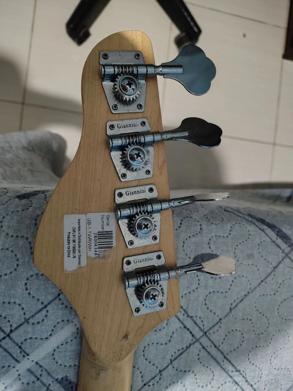 Baixo Gianinni 4 cordas - Foto 4