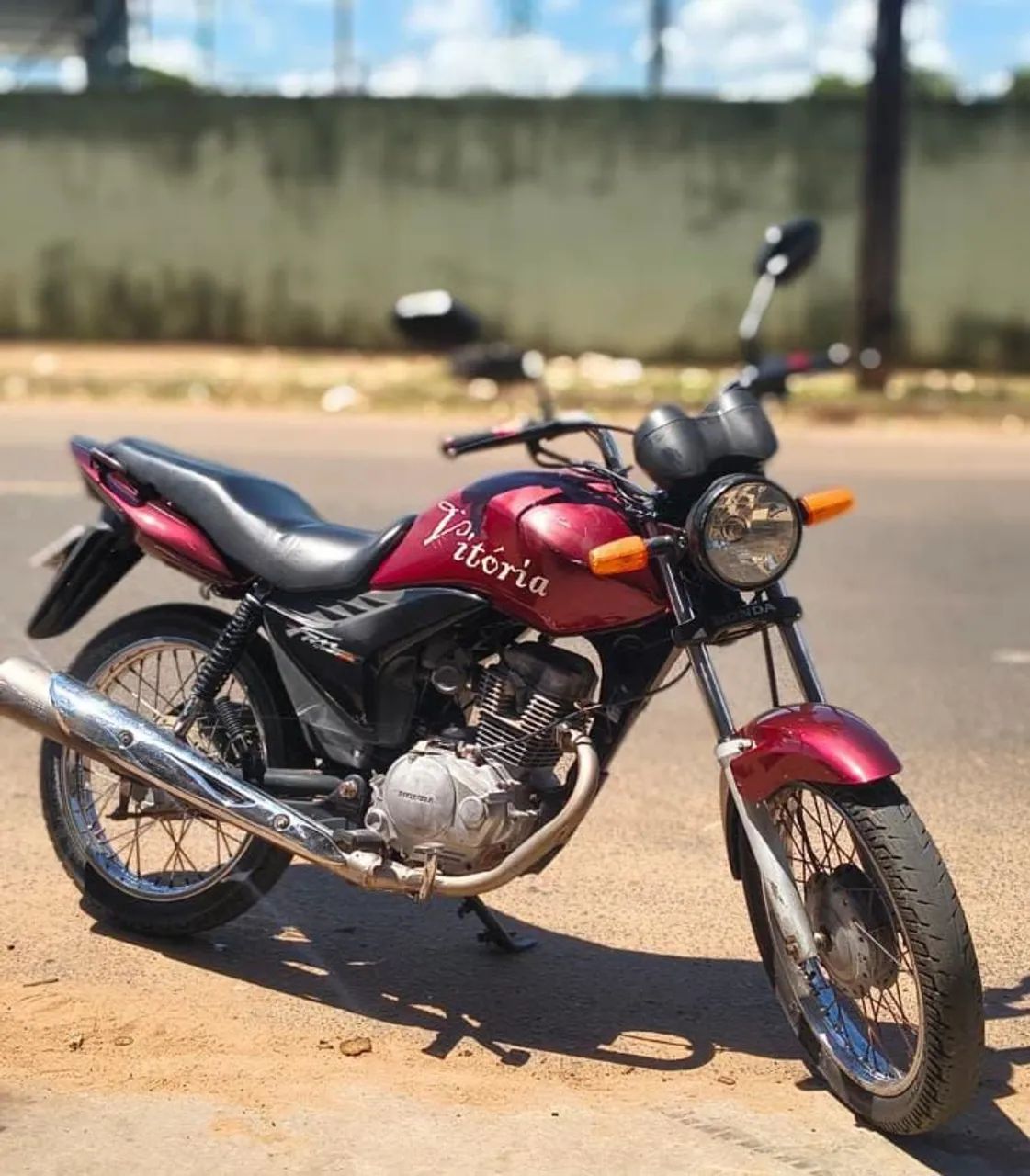 Moto em bom estado