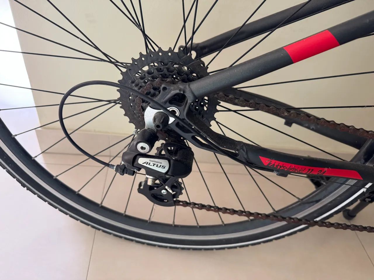 Bicicleta  - Foto 2