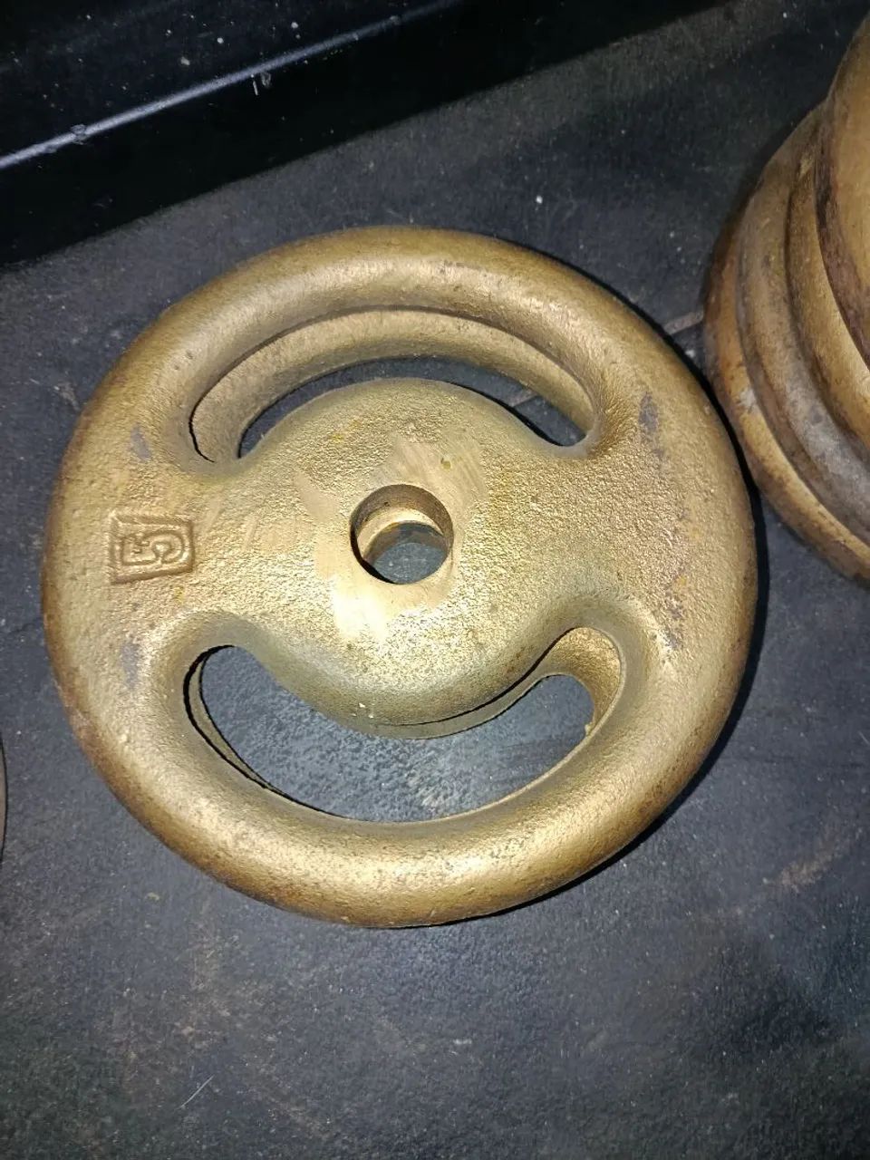 Anilhas de 4 e 5 kg para treinar  - Foto 4