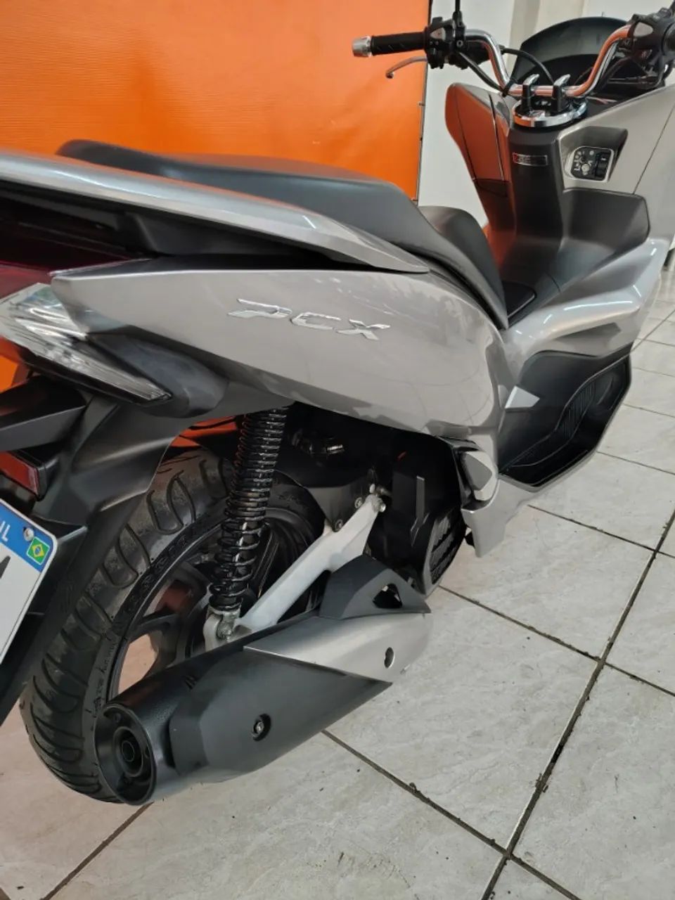Honda  PCX 150 Cinza impecável  - Foto 5