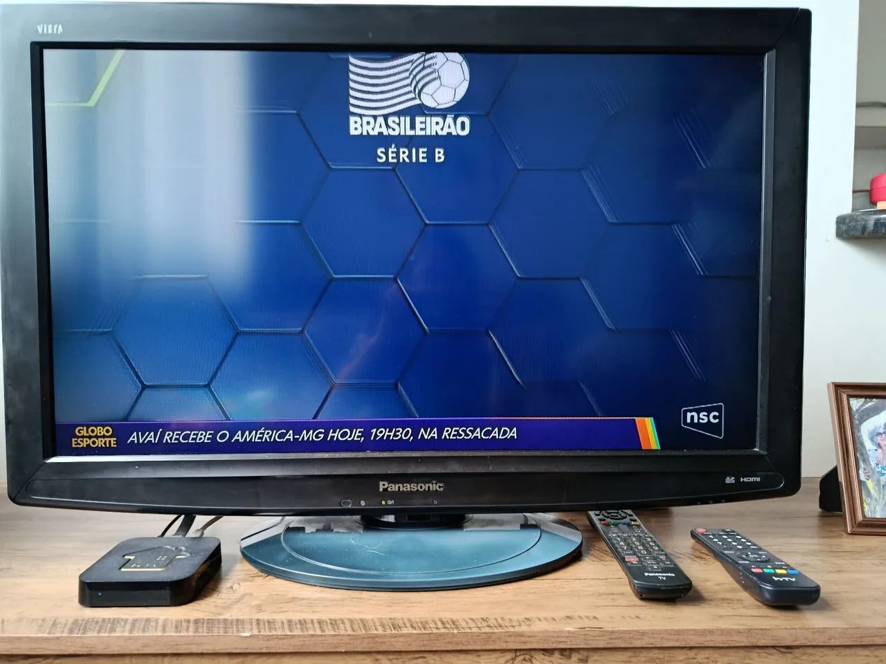 Televisão 32 polegadas+ HT Tv