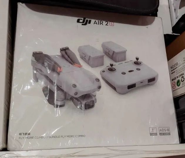 DJI Air 2S Fly More Combo - Estado de Zero (Baterias 19 ciclos) - Foto 2
