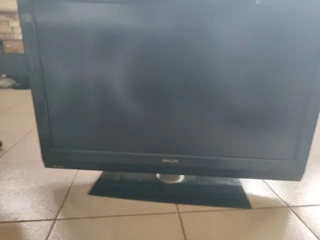 TV Philips 42 + Amazon Firestick incluso - Transforma a TV em Smart TV