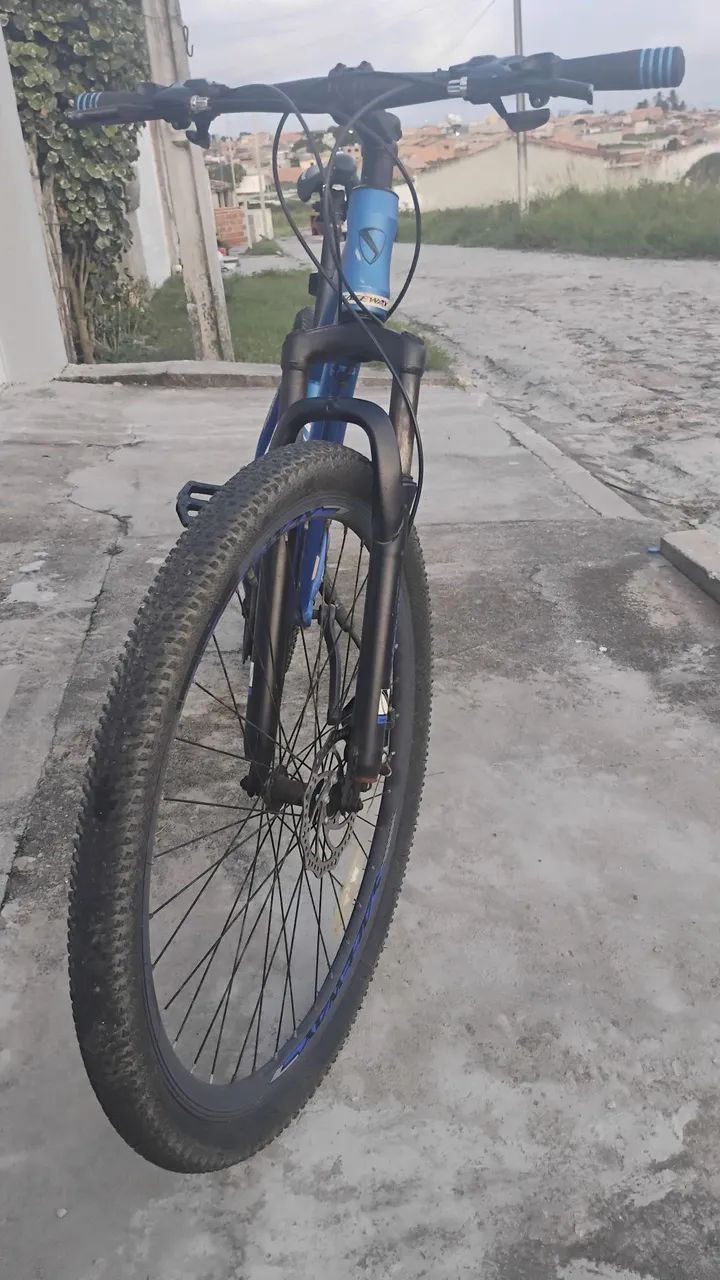 Bicicleta semi nova aro 29 - Foto 3