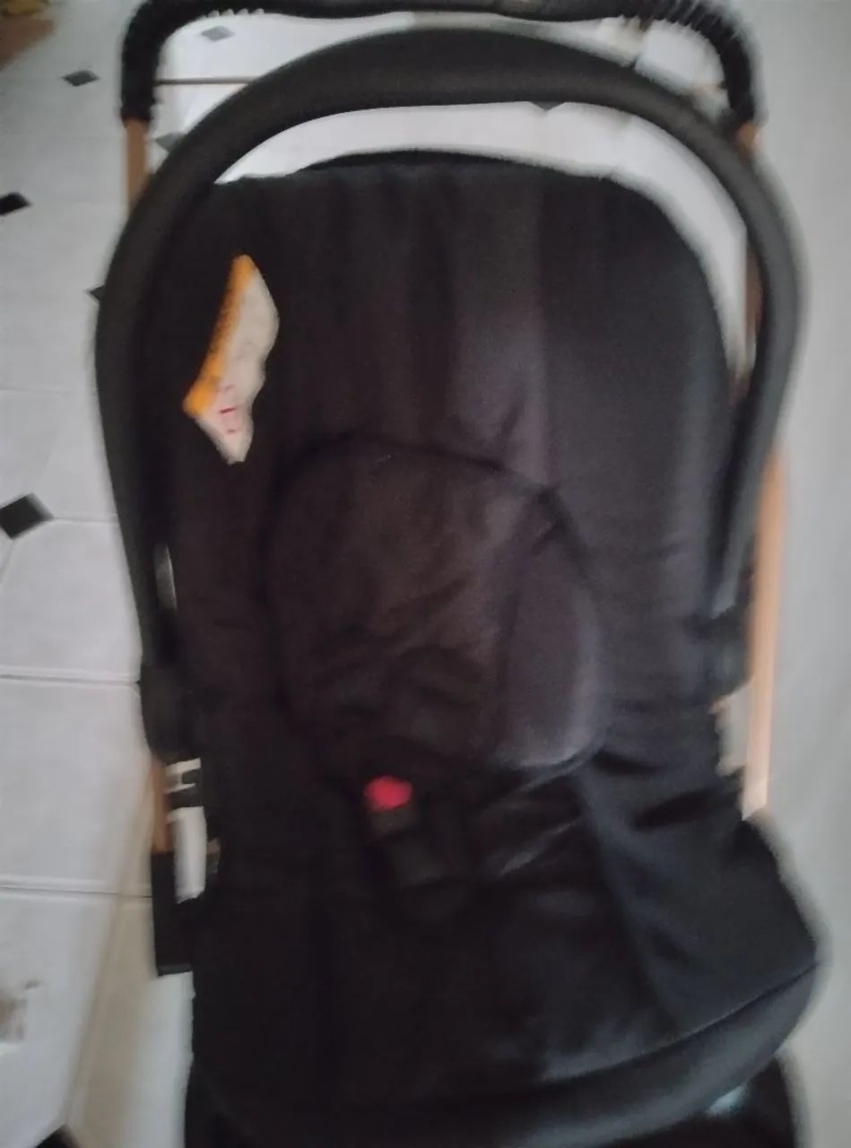 Carrinho de bebê + bebê conforto  - Foto 2