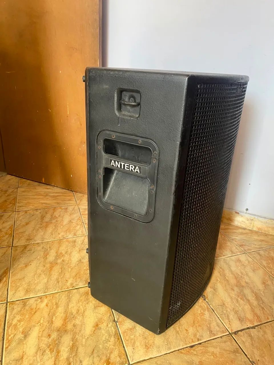 Caixa Ativa Antera Ts 700  - Foto 3