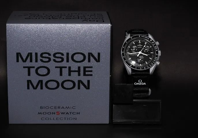 OMEGA X SWATCH - MISSION TO THE MOON - Acessórios - Cidade Brasil