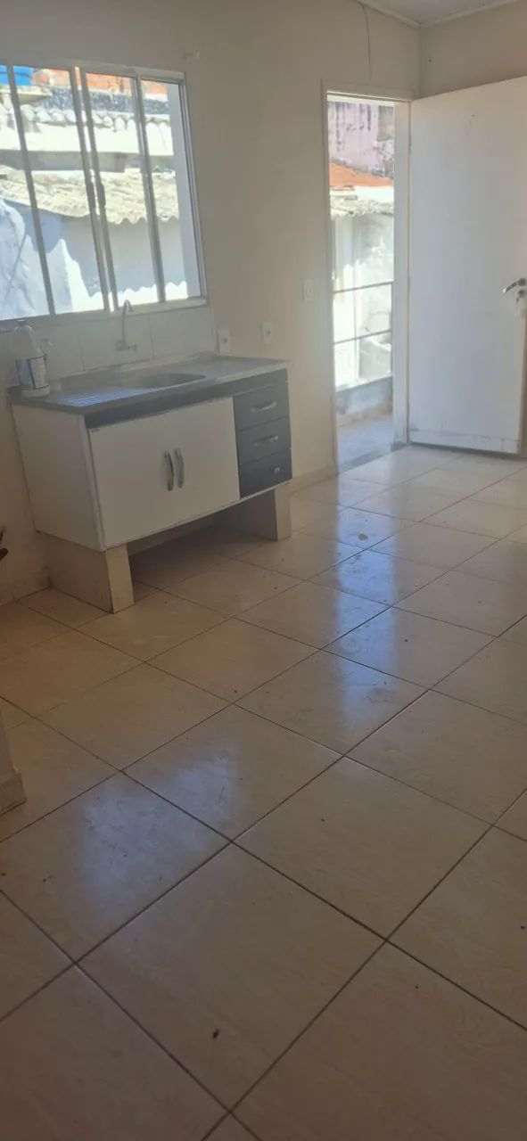 Aluga-se casa 3 comodos vila brasilina  - Foto 5