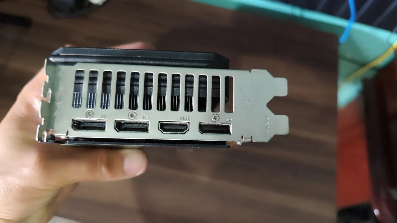 AMD RX 5700XT 8GB - Foto 4