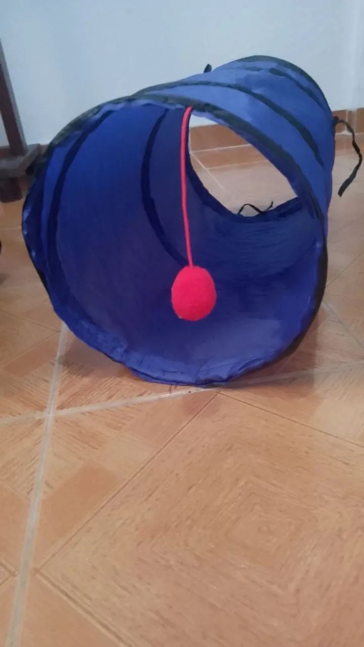 Kit para pet: Bolsa, túnel, bebedouro e tapete - Foto 4