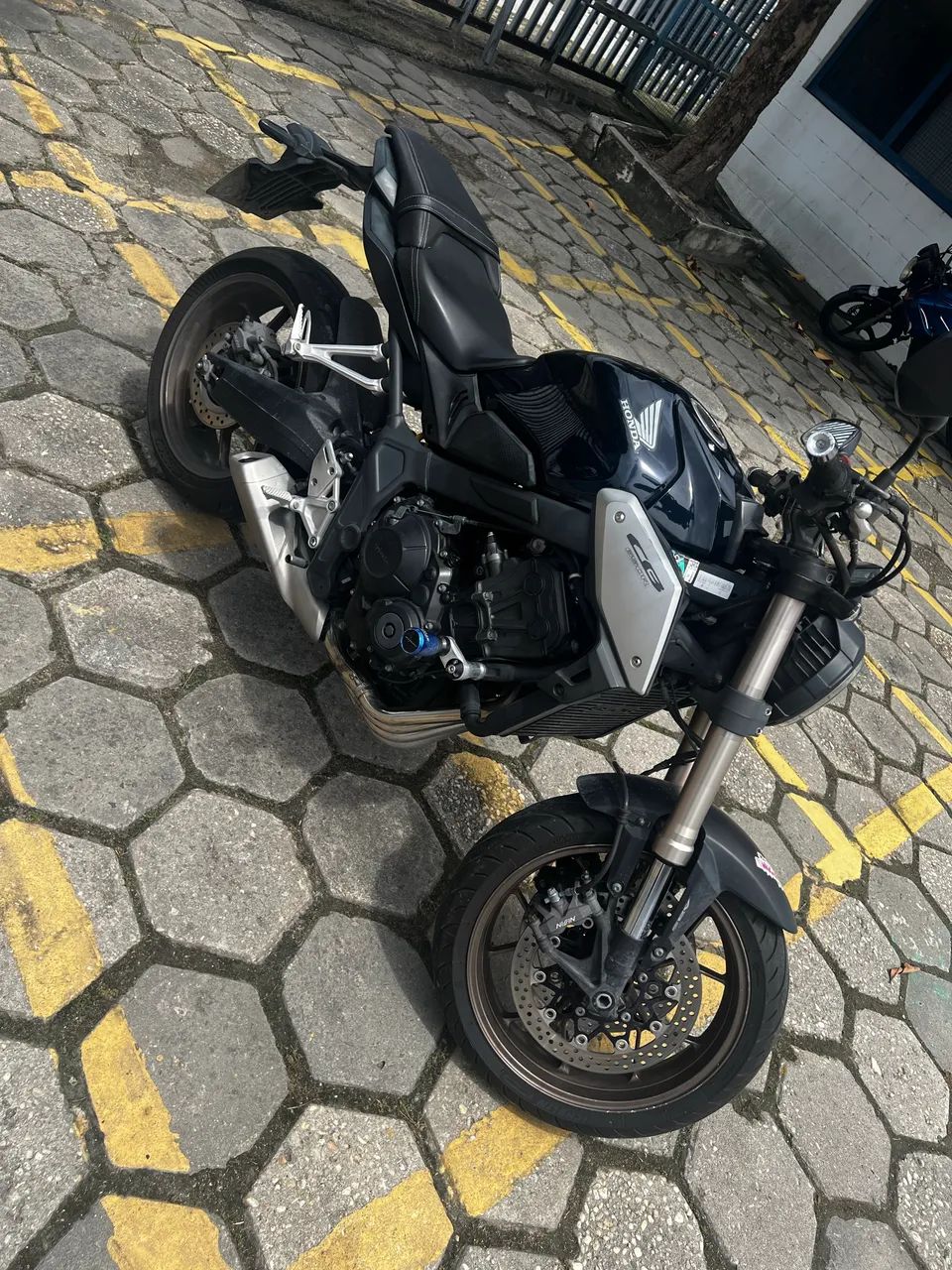 CB650R - Foto 2