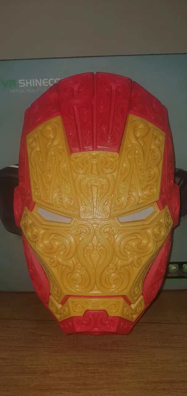 Mascara decorativas ironman