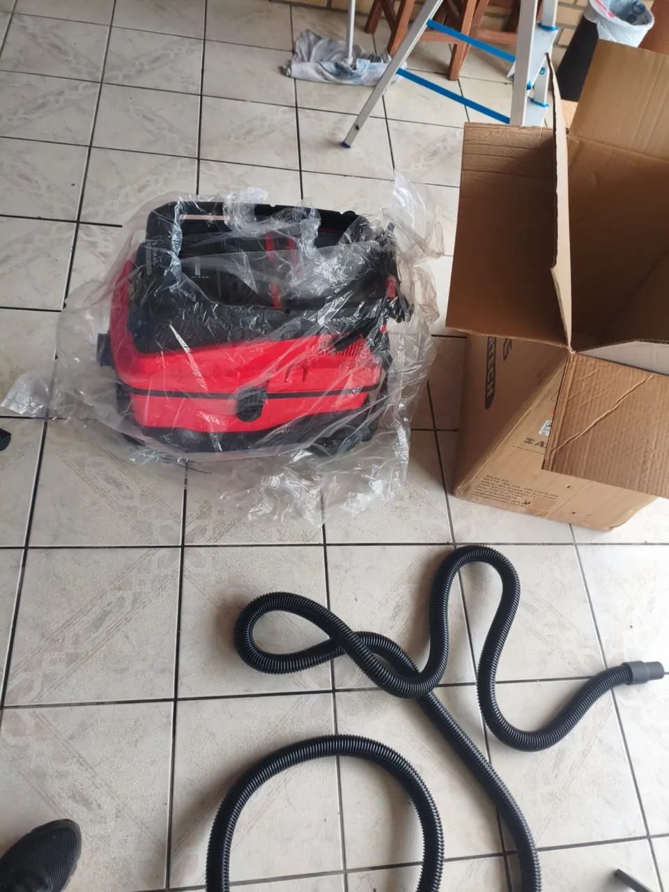Aspirador de Pó Industrial Profissional 1600W 220v Atlas