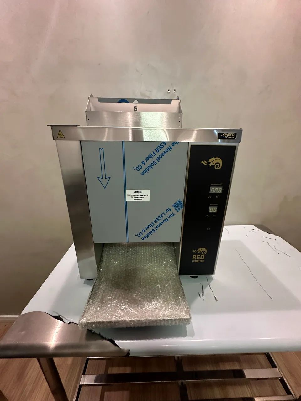 Tostadeira vertical inox de pão 