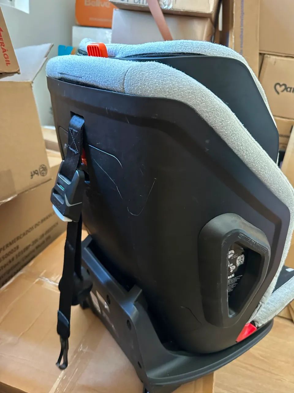 Vendo cadeirinha de carro com isofix  - Foto 2