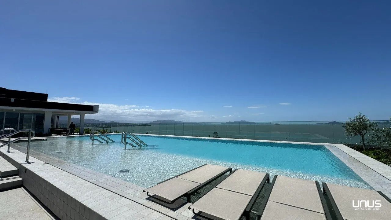 Apartamento com 3 suítes em Florianópolis - Foto 2