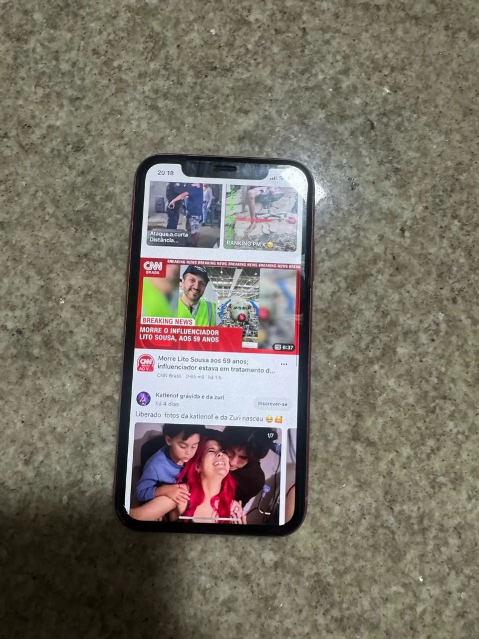 Vendo iPhone XR laranja.. zap *