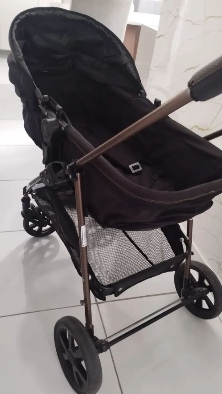 Carrinho de bebê 3 em 1