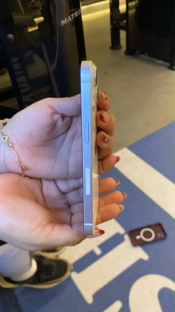IPhone 14 128g - Foto 4