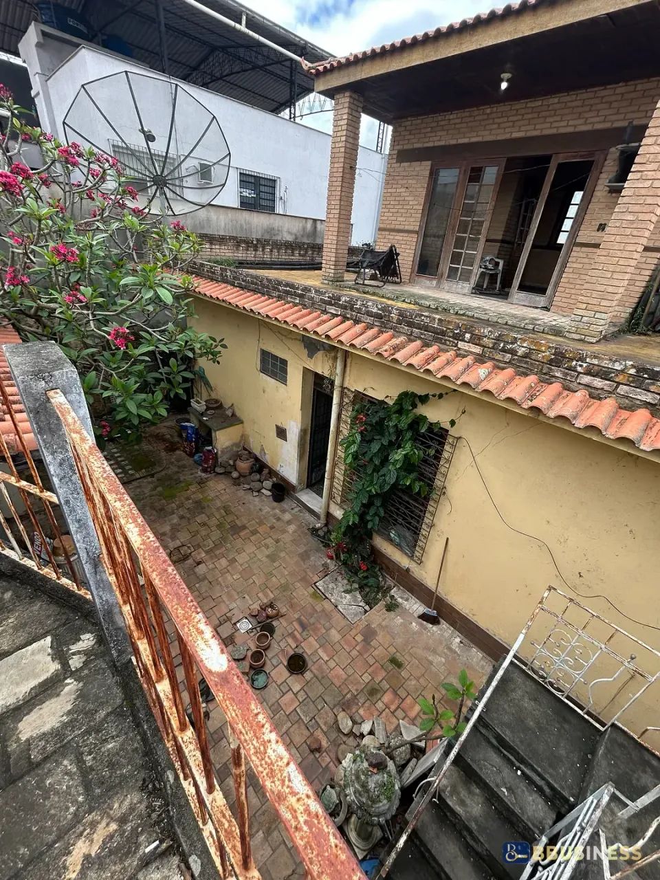 Casa à venda com 5 quartos (sendo 2 suítes) - Centro, Campos dos Goytacazes, RJ - Foto 2