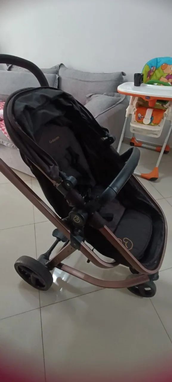 Carrinho de bebê Galzerano berço Moisés e bebê conforto 