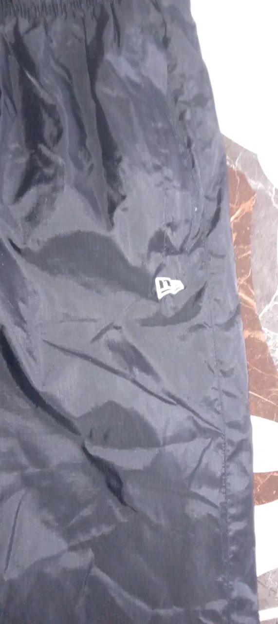 Kit Chicago Bulls - Calça, jaqueta corta vento e boné.  - Foto 3