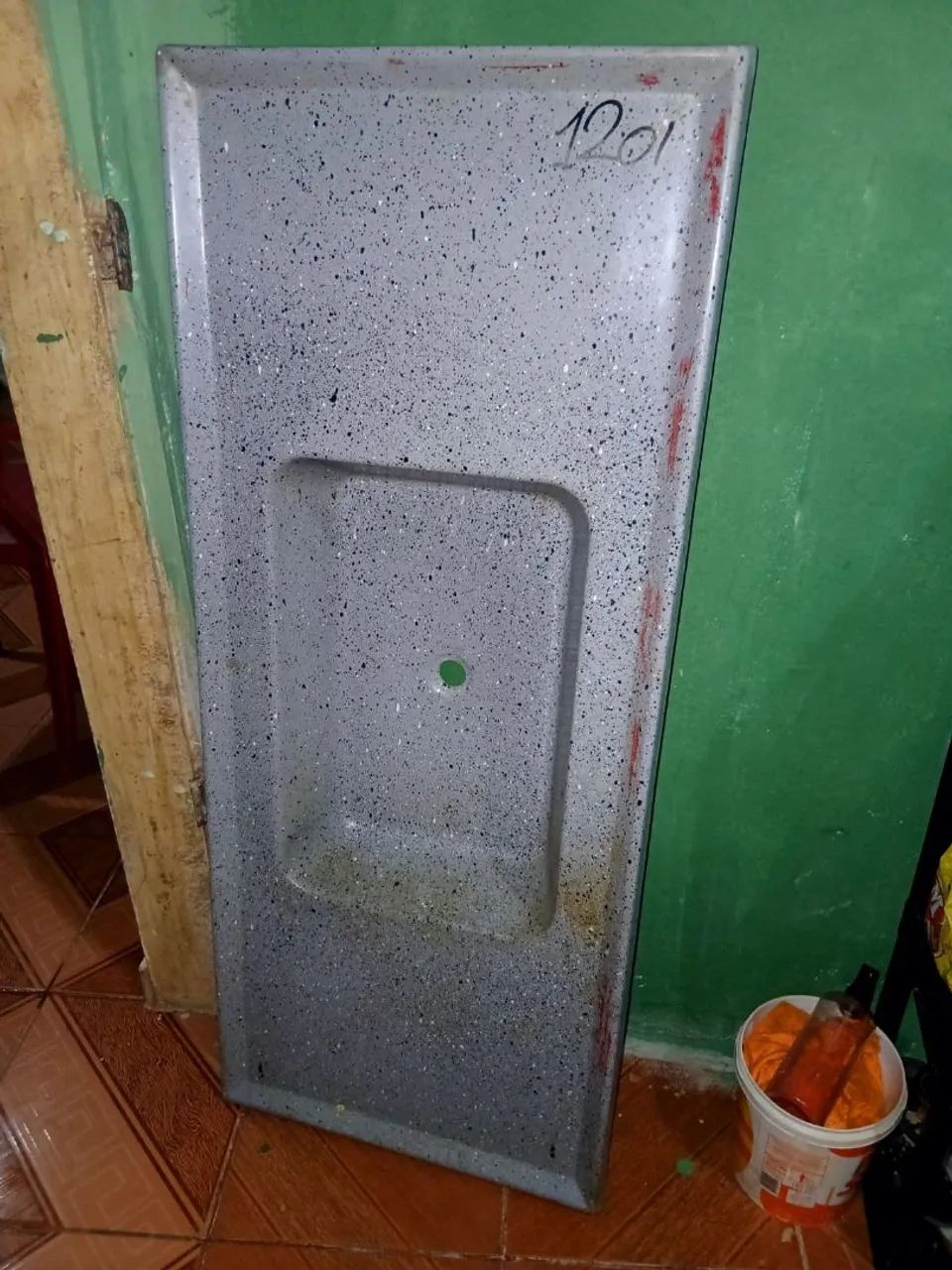 Kitchen sink437483296229304322