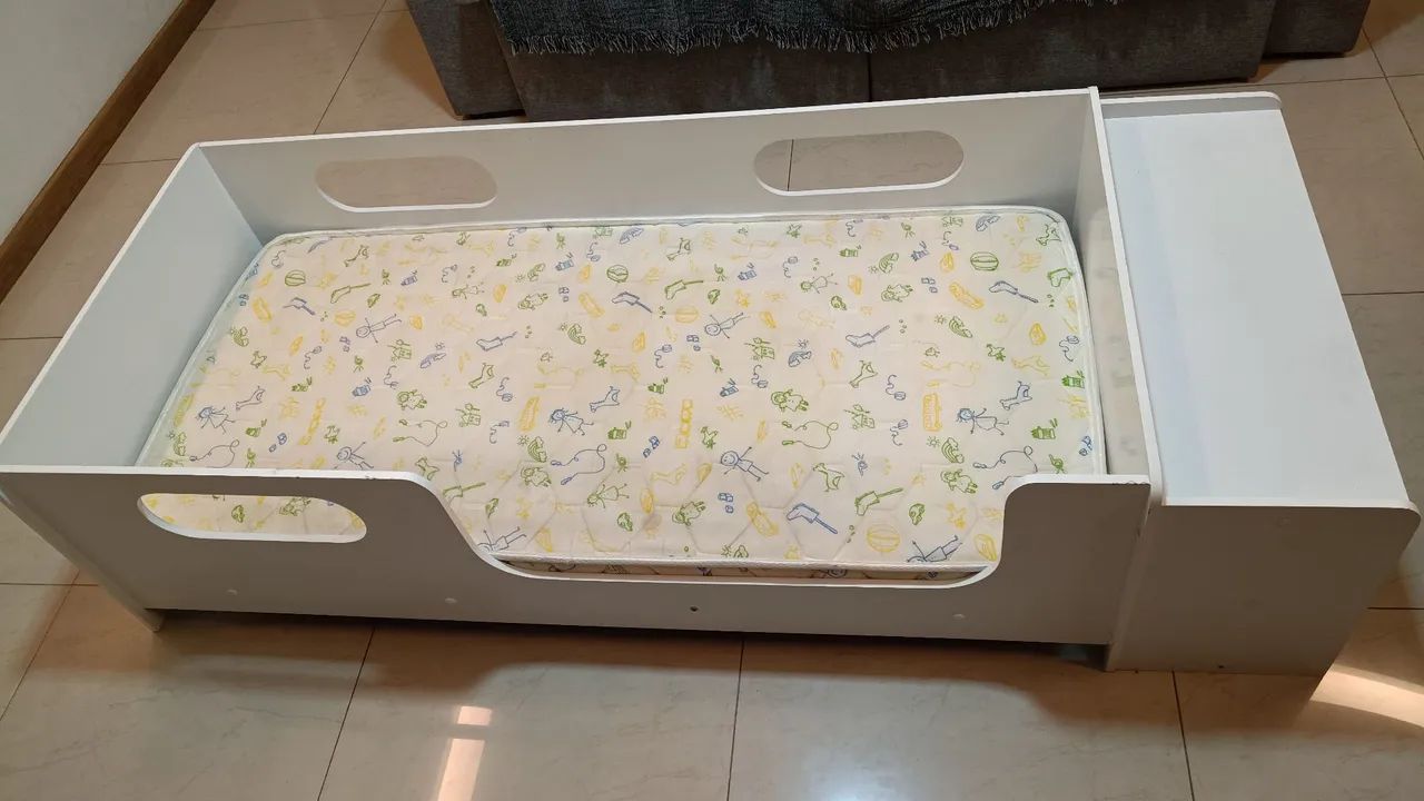 Cama infantil com colchão  - Foto 5