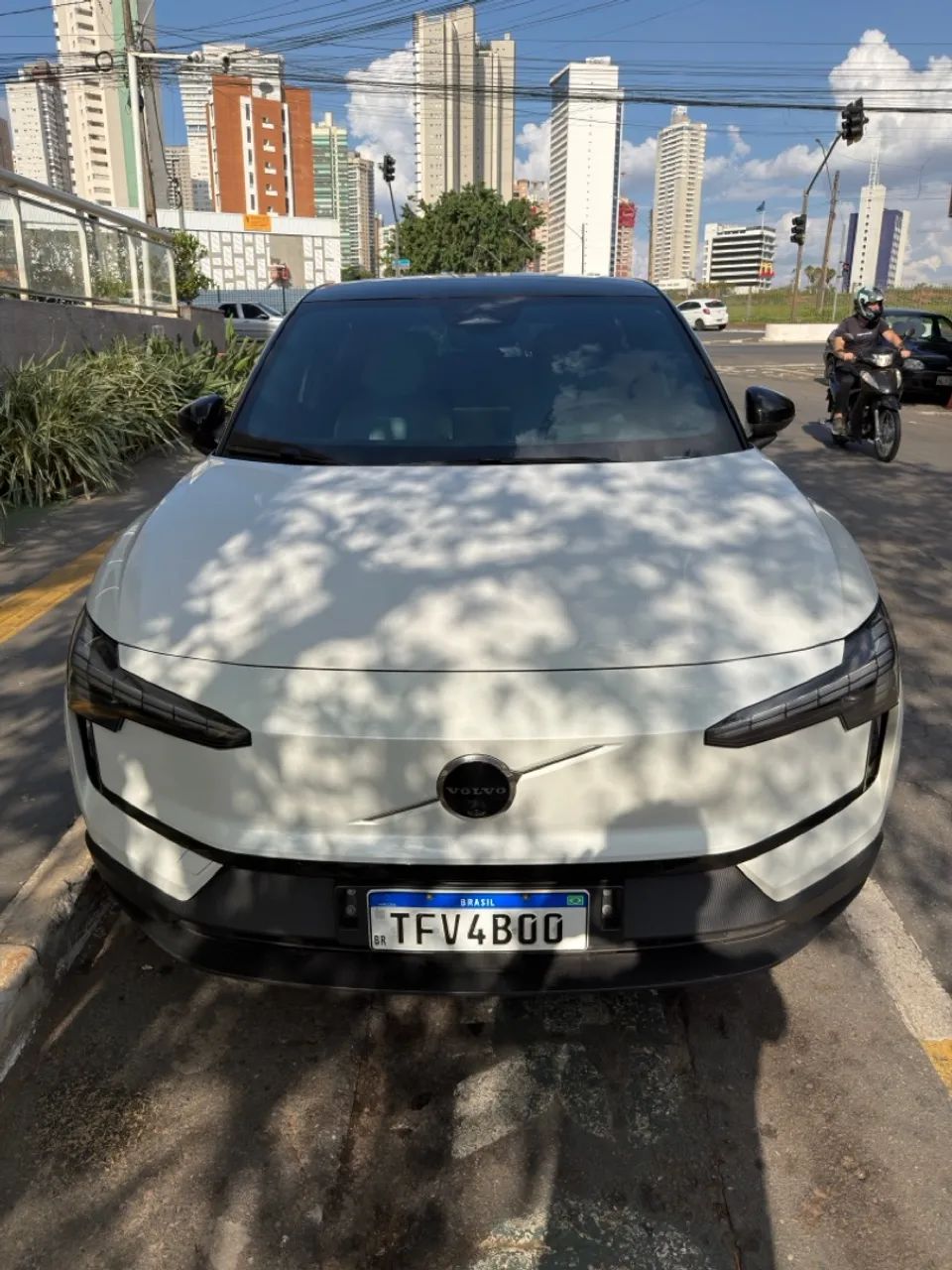 Volvo EX30 E60 Ultra (elétrico) 2024 - Foto 3