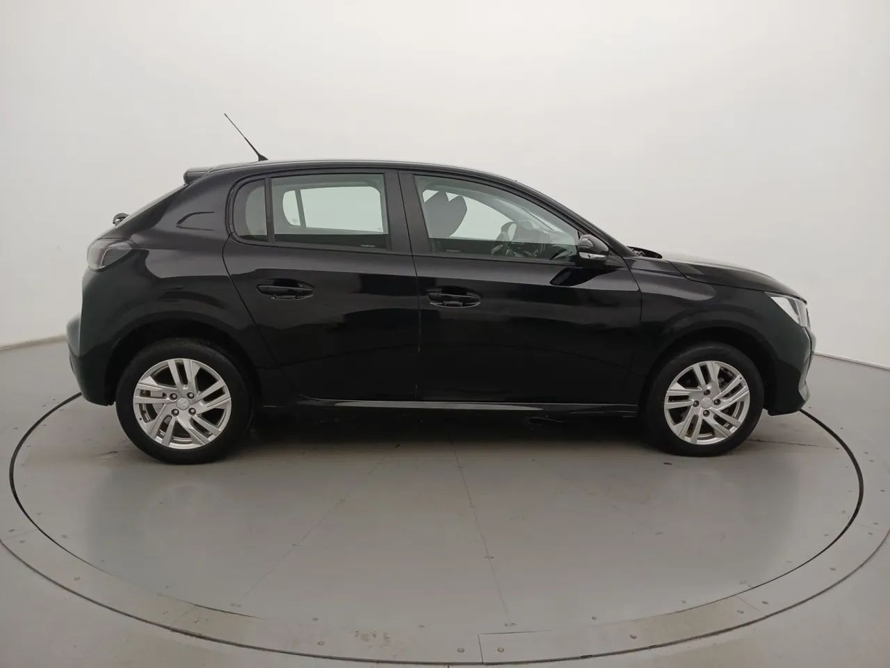 Peugeot 208 Active 1.6 Flex 16V 5p Aut., foto 5 de 16