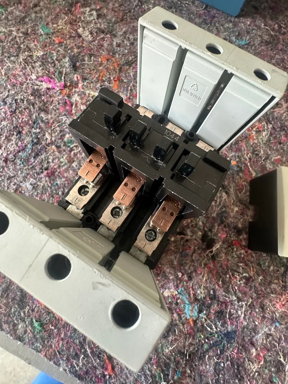 Contator Siemens Sirius 3RT1044 100A - Foto 3