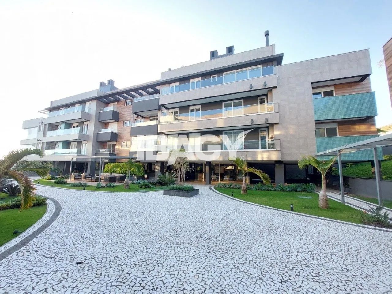 Excelente Apartamento 2 dormitório(s) em João Paulo - Florianópolis