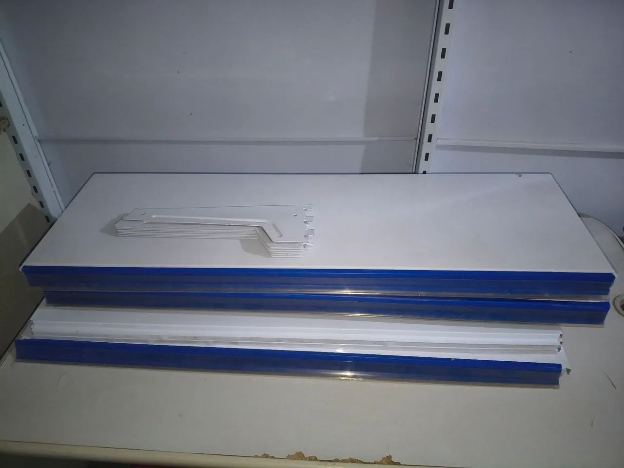 2 prateleiras para comércio  - Foto 5