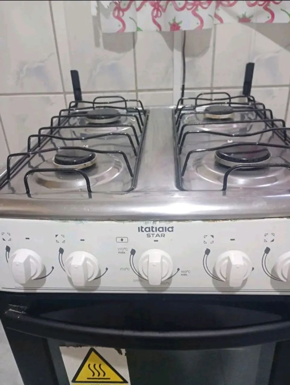fogão semi novo excelente estado 
