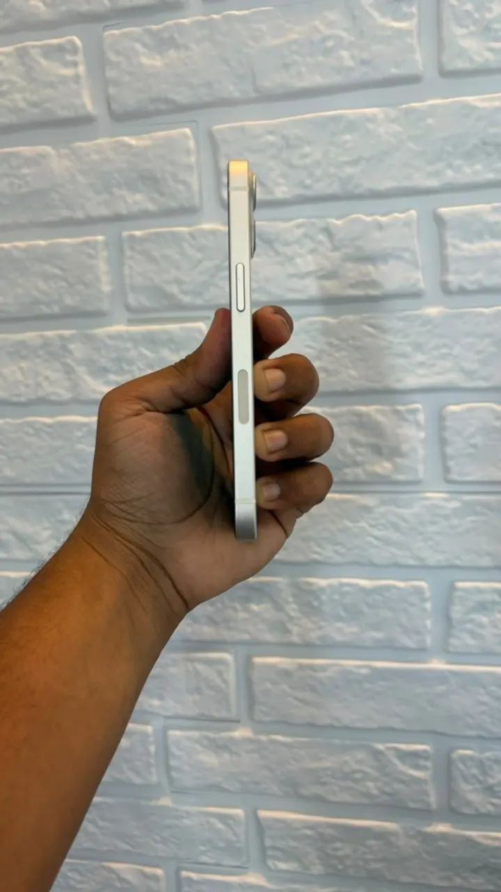 iPhone 13 128GB Branco - Impecável e Completo! ? - Foto 2