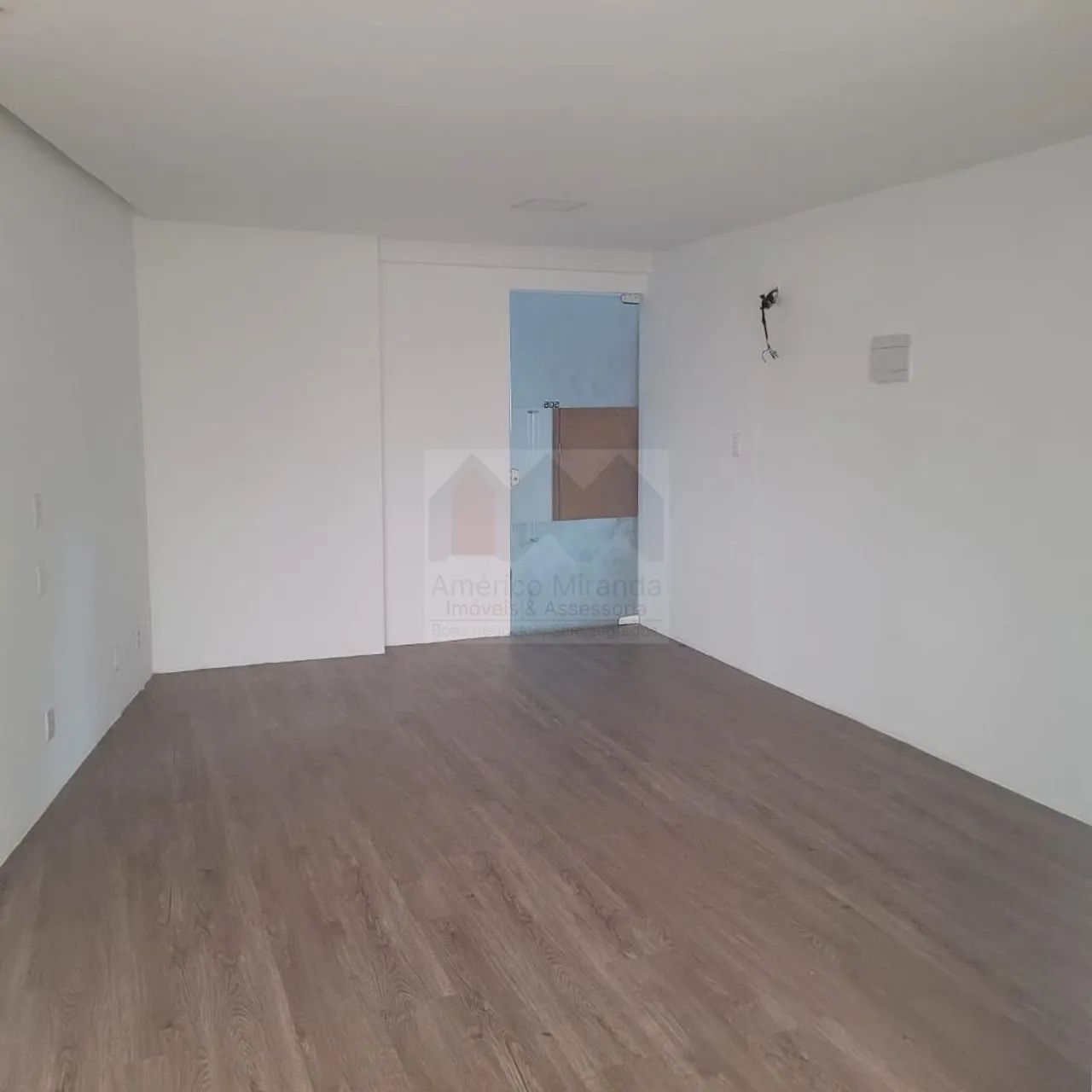 Sala/Casa Comercial à Venda em Parnamirim - Foto 4