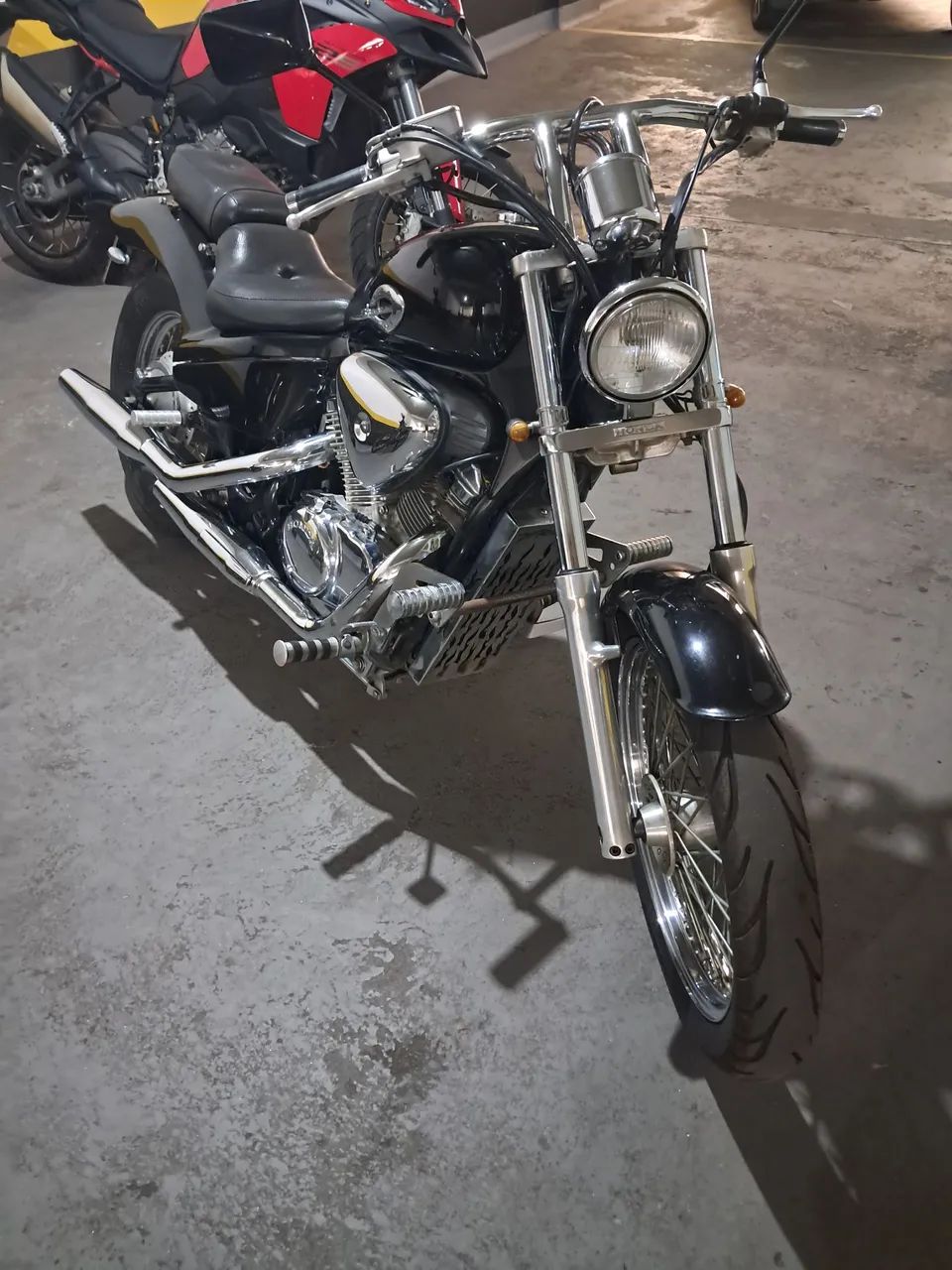 Shadow 600  - Foto 5