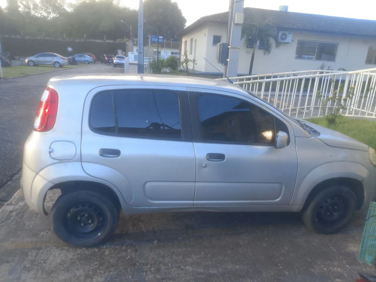 Fiat Uno UNO VIVACE/RUA 1.0 EVO Fire Flex 8V 5p 2014
