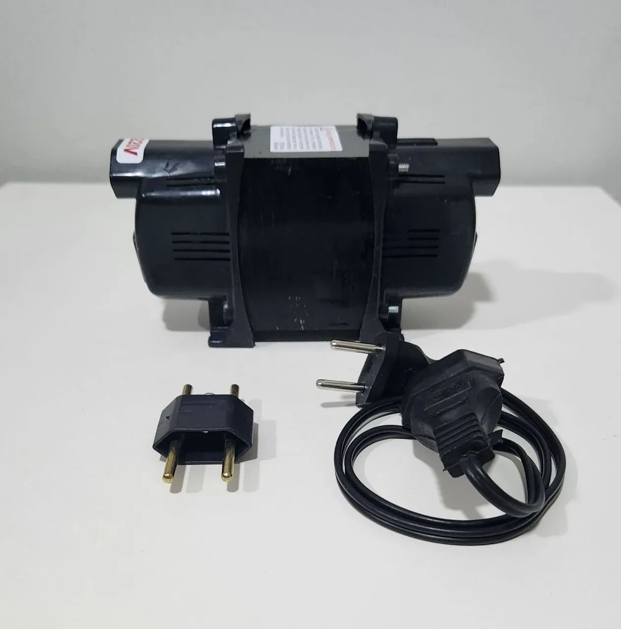 Transformador Auto Transformador 1500VA Bivolt 110v 220v - Foto 2