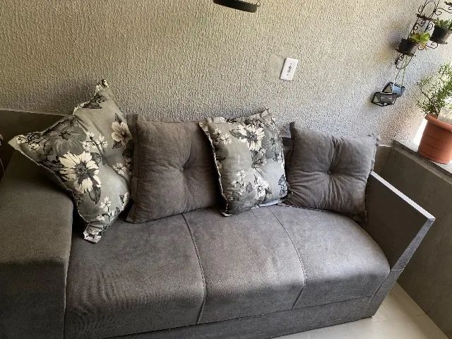Sofá 3 lugares não é retrátil  - Foto 4