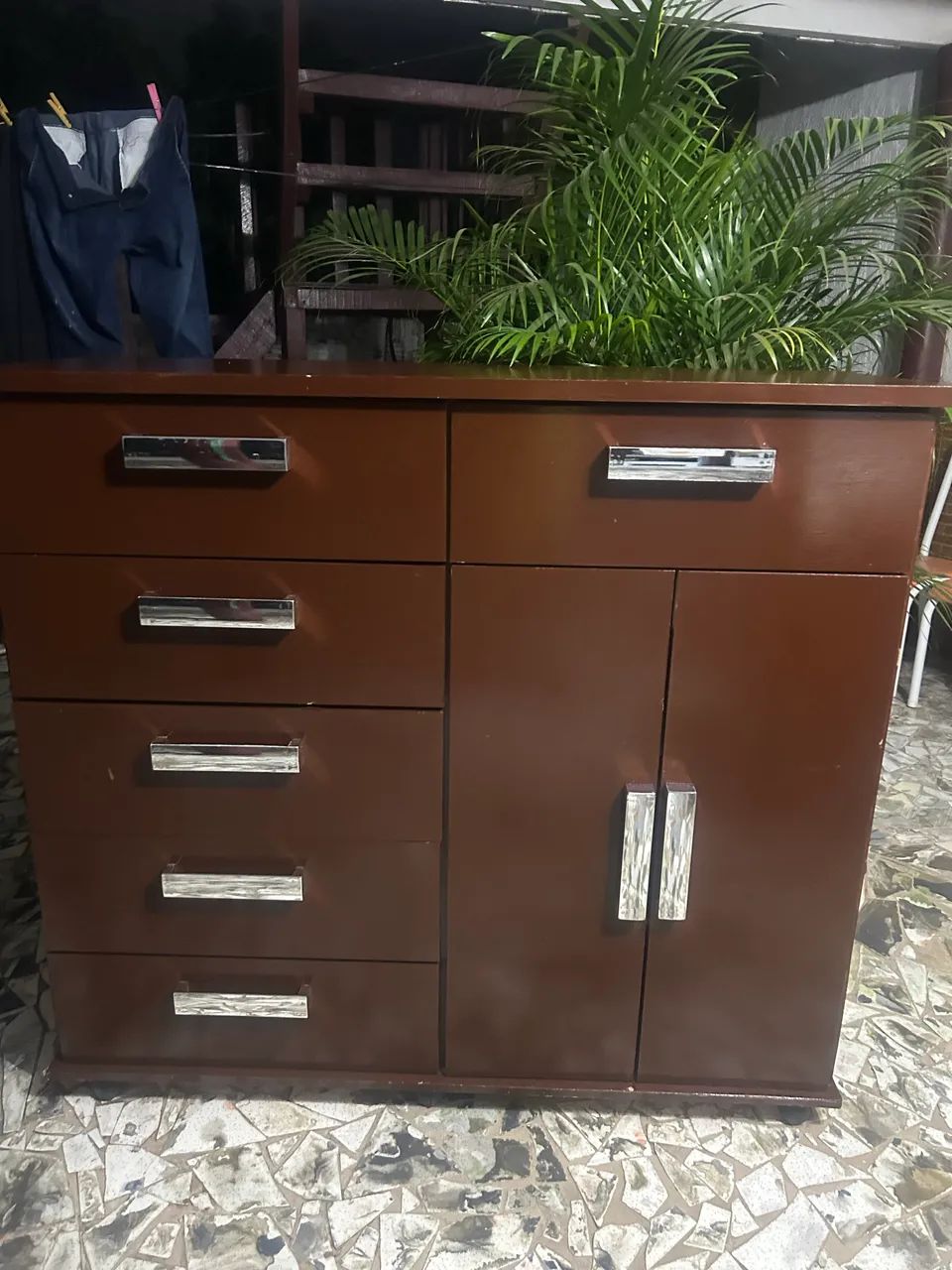 Vendo cômoda 