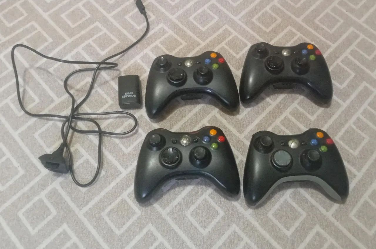 Xbox 360 Desbloqueado com jogos + Kinect e Controles - Foto 2