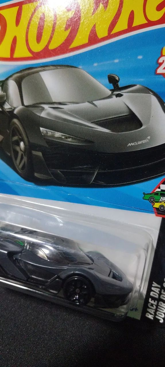 Carrinho Hotwheels McLaren W1 Preta - Foto 4