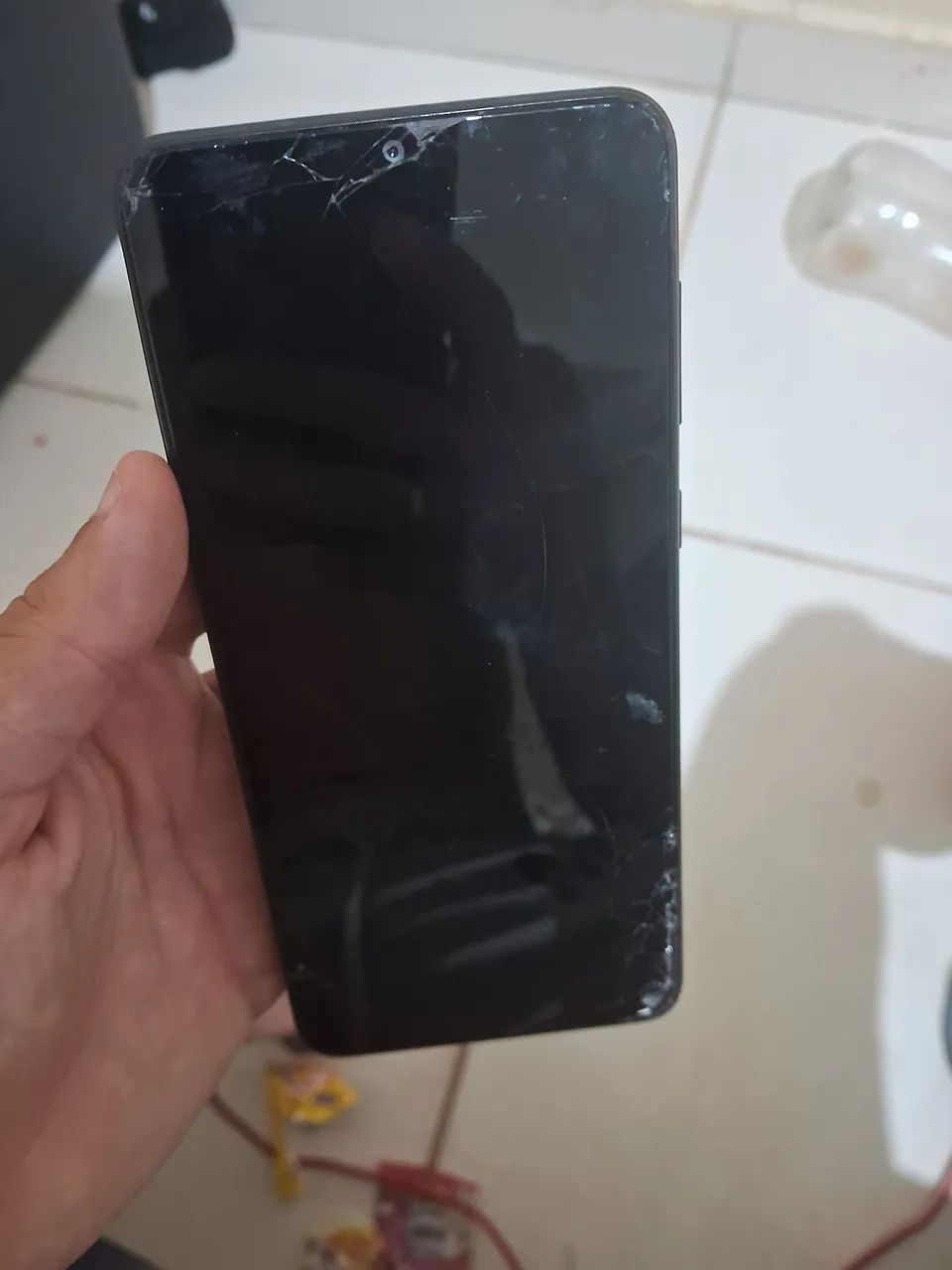 Celular a02 Samsung com algumas marcas de uso - Foto 3