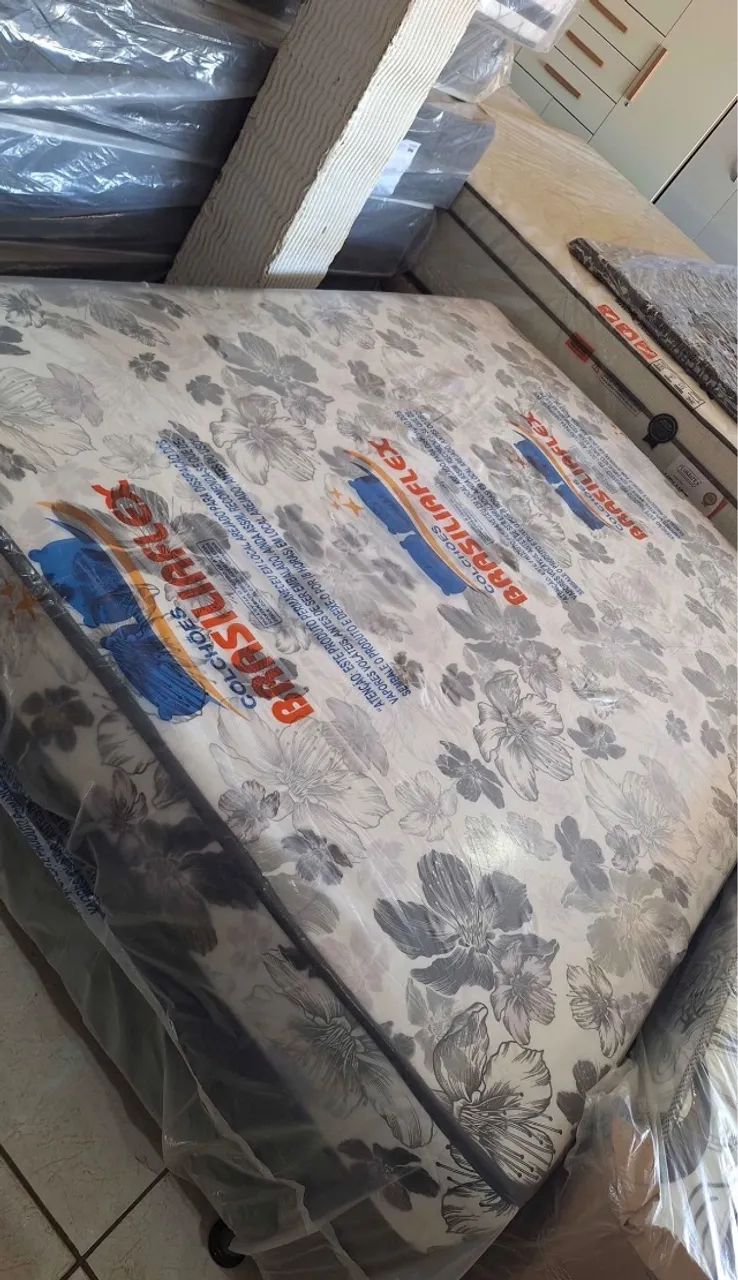 Cama box casal (com molas) hoje 