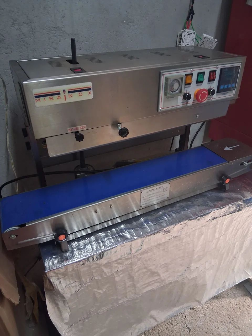 Seladora automática 