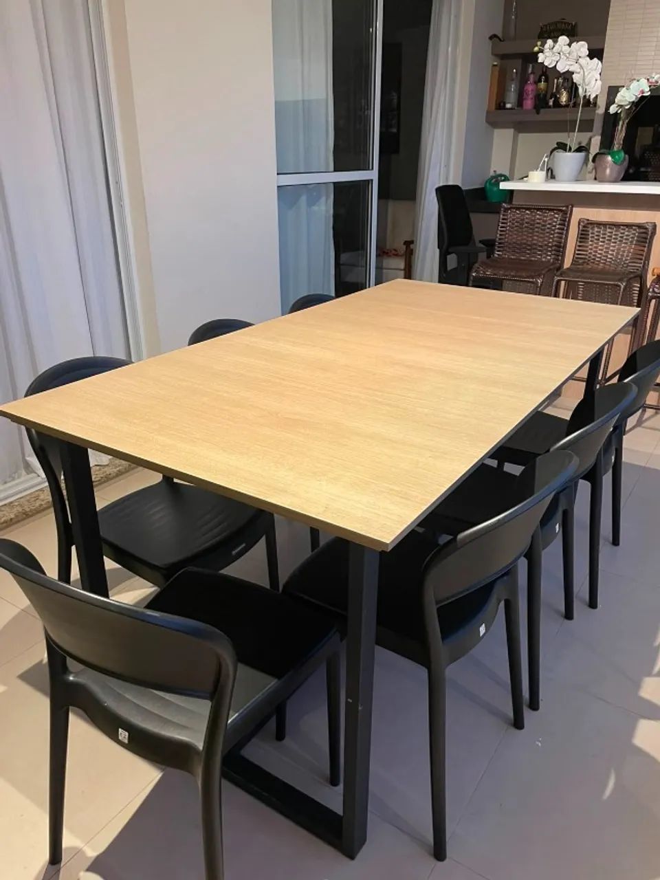  Conjunto Mesa + 8 Cadeiras Tramontina
