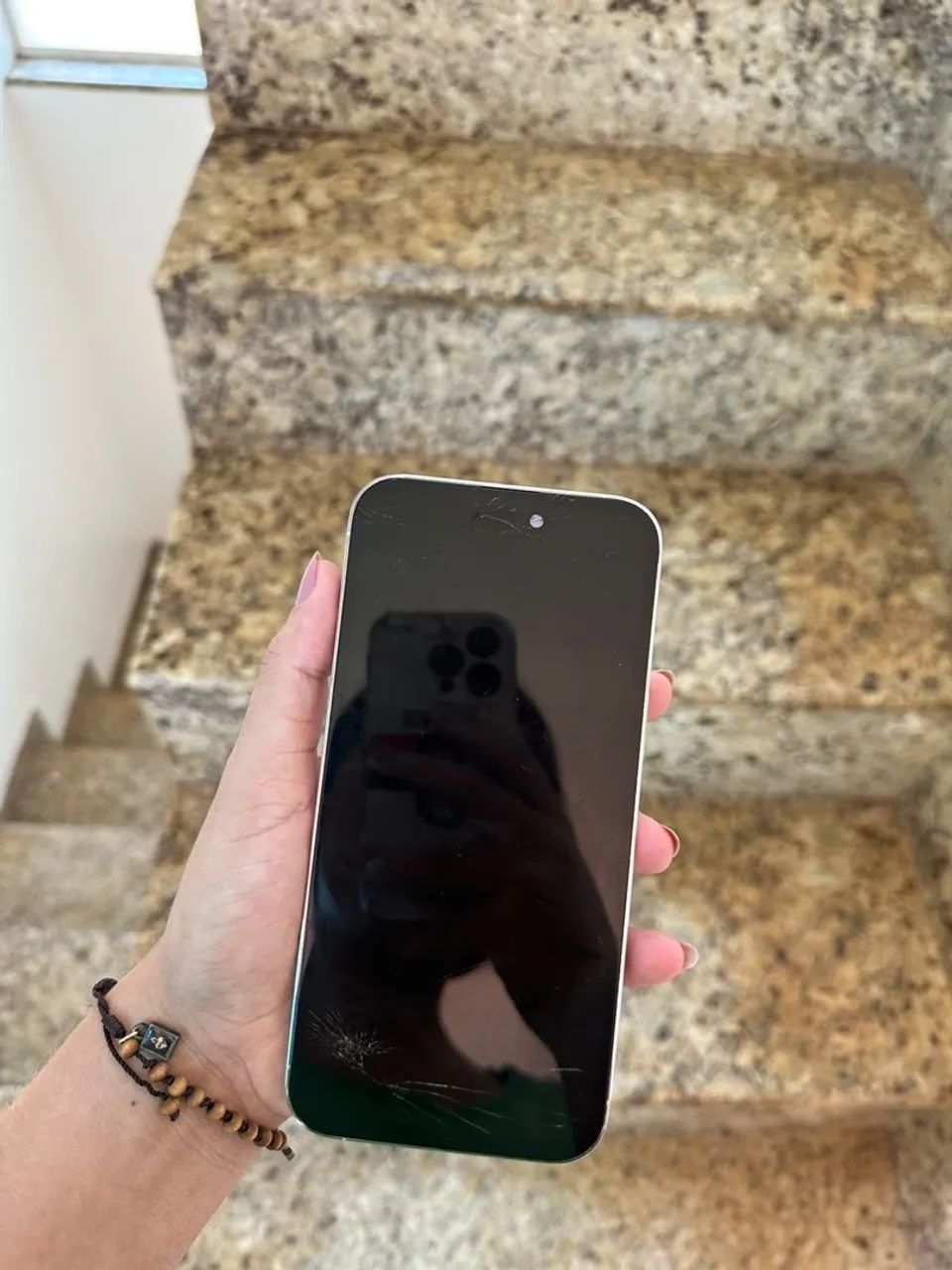 iPhone 14 Pro Max branco  - Foto 2