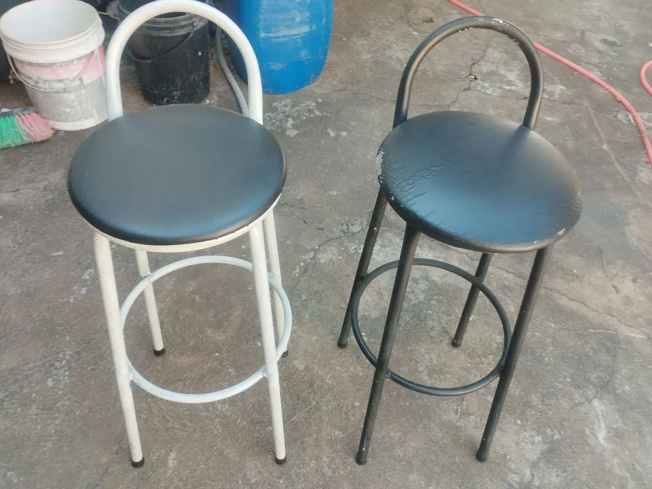 BANQUINHOS DE ENCOSTO BAIXO  - Foto 3